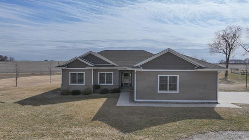 20786 270th St, Parkersburg, IA, 50665-7751 | Card Image