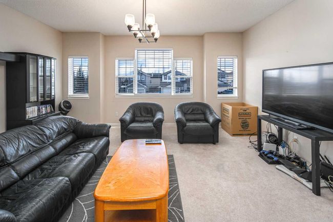 218 Citadel Way Nw, Home with 3 bedrooms, 2 bathrooms and 4 parking in Calgary AB | Image 14