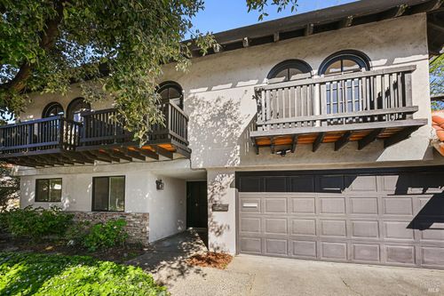 91 Grande Paseo, San Rafael, CA, 94903-1557 | Card Image