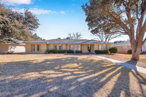 4 Metz Ct, Midland, TX, 79705-4920 | Card Image