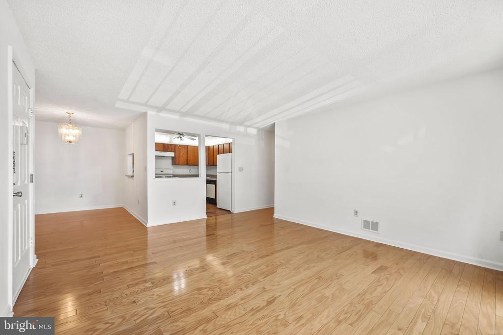 Residential in HAMILTON 5