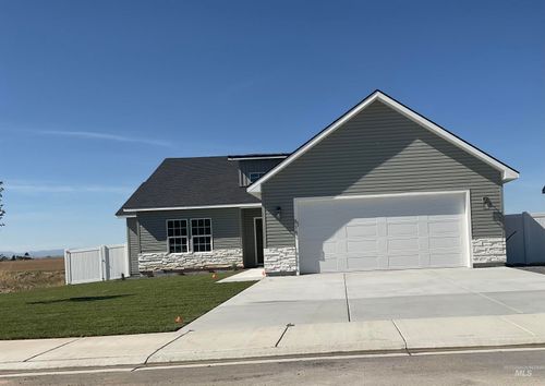 818 23rd Ave E, Jerome, ID, 83338 | Card Image