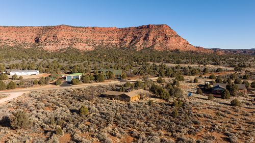 6026 Zion Rd, Kanab, UT, 84741-4124 | Card Image