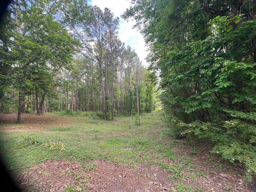 97 A Pinehaven Dr, Tuscumbia, AL, 35674 | Card Image