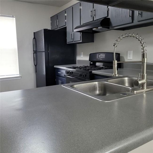 6458 Bedford Ln, Townhouse with 2 bedrooms, 3 bathrooms and 2 parking in Lithonia GA | Image 7