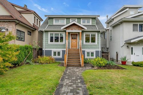 57 W 17th Ave, Vancouver, BC, V5Y1Z5 | Card Image