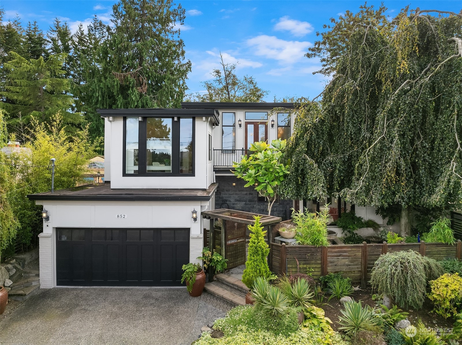 Sprague St, Edmonds, WA 98020