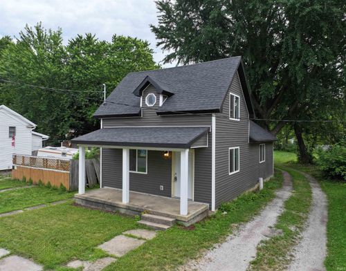 221 Park St, Laporte, IN, 46350-2443 | Card Image