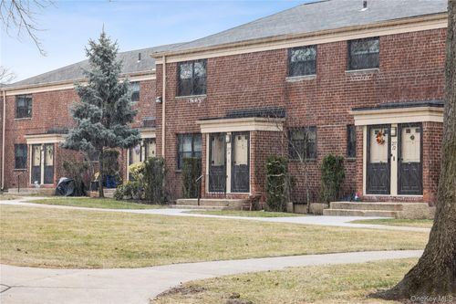 1st-fl-217-14 73rd Ave, Oakland Gardens, NY, 11364-2932 | Card Image