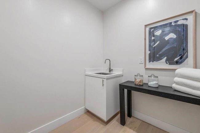 21 Highland Ave, House other with 4 bedrooms, 5 bathrooms and 1 parking in San Carlos CA | Image 23