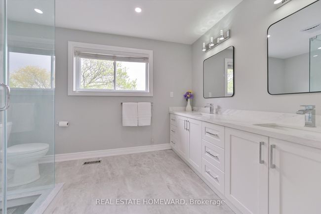 1221 Grandview Dr, House other with 5 bedrooms, 4 bathrooms and 4 parking in Oakville ON | Image 26