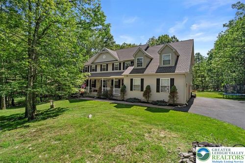 148 Squirrelwood Ct, Effort, PA, 18330-7746 | Card Image