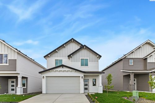 10490 W Clearwater Dr, Kennewick, WA, 99336-8660 | Card Image
