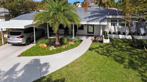 833 Ne 17th Ct, Fort Lauderdale, FL, 33305-3044 | Card Image