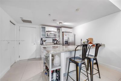 3408 - 185 Sw 7th St, Condo with 1 bedrooms, 1 bathrooms and null parking in Miami FL | Image 3