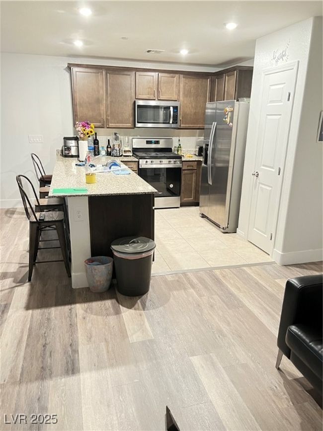 5197 Silica Chalk Ave, Townhouse with 3 bedrooms, 2 bathrooms and null parking in Las Vegas NV | Image 18
