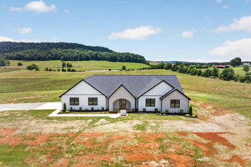 4221 Gum Springs Mountain Rd, Sparta, TN, 38583 | Card Image