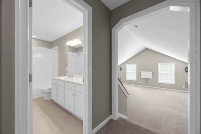 6655 Baronscourt Loop, House other with 3 bedrooms, 3 bathrooms and null parking in Dublin OH | Image 38