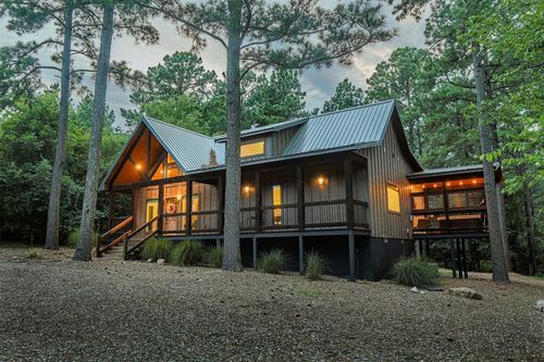 725 Sugarberry Trl, Broken Bow, OK, 74728-2766 | Card Image