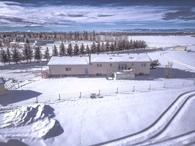 33037 Range Road 55, Home with 4 bedrooms, 3 bathrooms and 6 parking in Sundre AB | Image 45