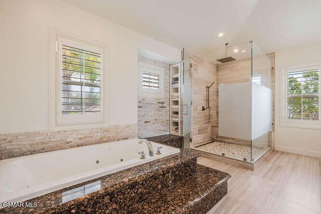 Primary Bathroom | Image 42