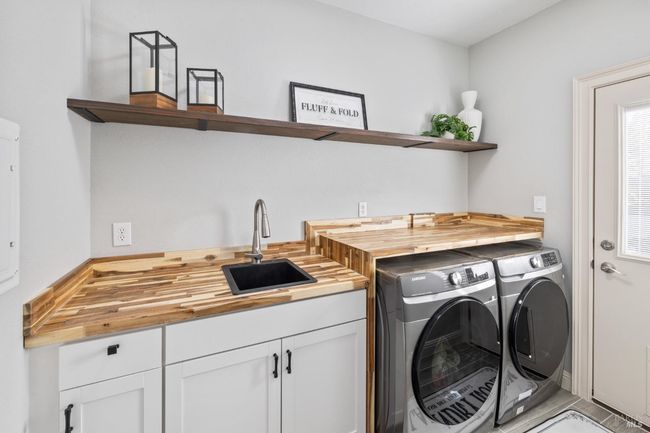 6141 N Vine Street, House other with 4 bedrooms, 3 bathrooms and 2 parking in Vacaville CA | Image 16