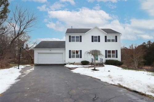 4872 Clark Ln, Manlius, NY, 13104-1506 | Card Image