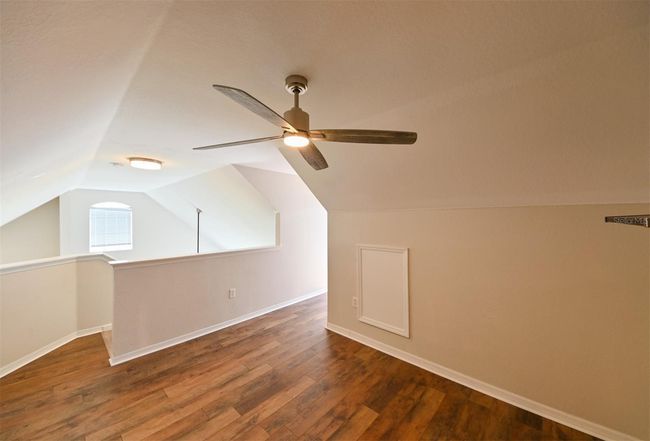 9730 - 9730 Lake Chase Island Way, Condo with 3 bedrooms, 2 bathrooms and null parking in TAMPA FL | Image 12