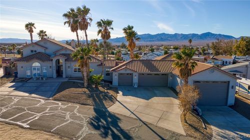 2519 Country Club Pl, Bullhead City, AZ, 86442-7703 | Card Image