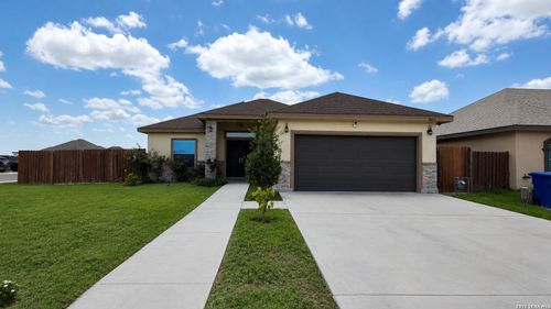 1803 Ana Karen Ln, Eagle Pass, TX, 78852-1309 | Card Image