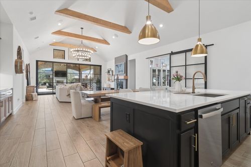 582 Broadleaf Way, Haslet, TX, 76052-1923 | Card Image