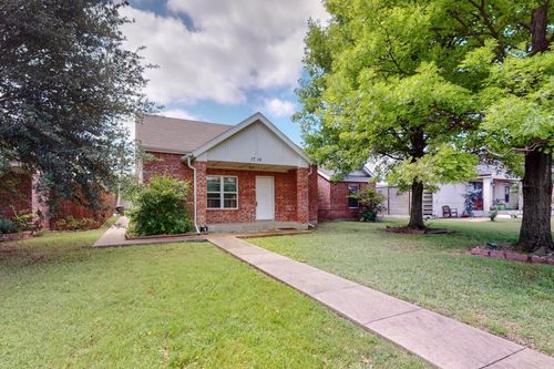 1716 E Parker Rd, Plano, TX, 75074-2722 | Card Image