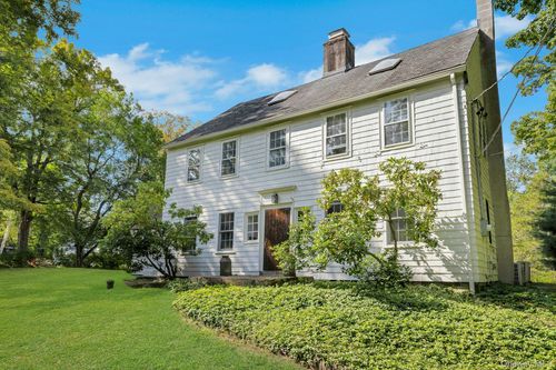 134 Spring St, South Salem, NY, 10590-1419 | Card Image