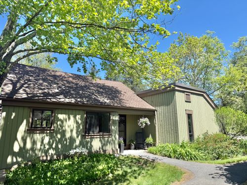 b-740 Heritage Vlg, Southbury, CT, 06488 | Card Image