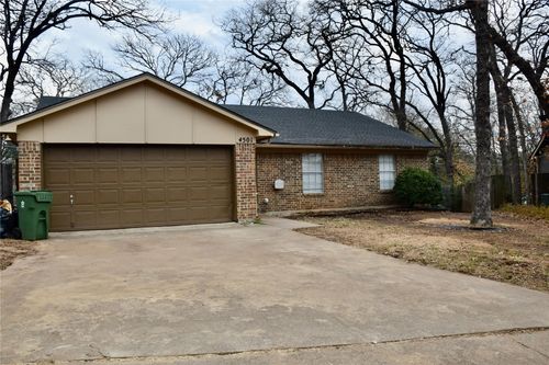 4501 Elm Branch Dr, Arlington, TX, 76017-4044 | Card Image