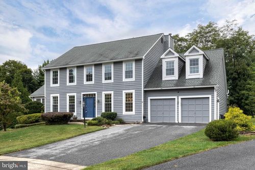 7104 Charles Spring Way, Ruxton, MD, 21204-3734 | Card Image