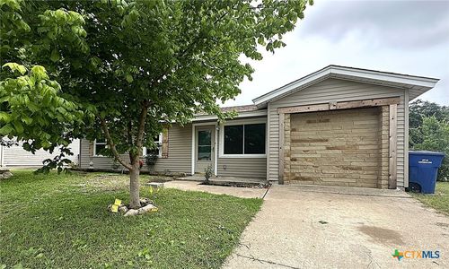 120 South Dr, Copperas Cove, TX, 76522-1784 | Card Image