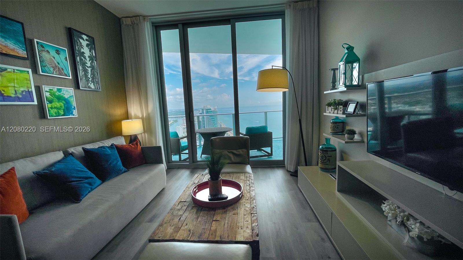 Residential Lease in Hollywood 4