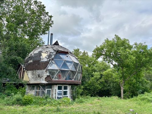 {{alt}} | Card Image