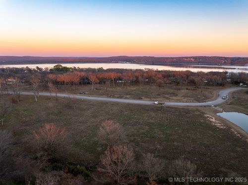 74091 S Fir Dr, Wagoner, OK, 74467 | Card Image