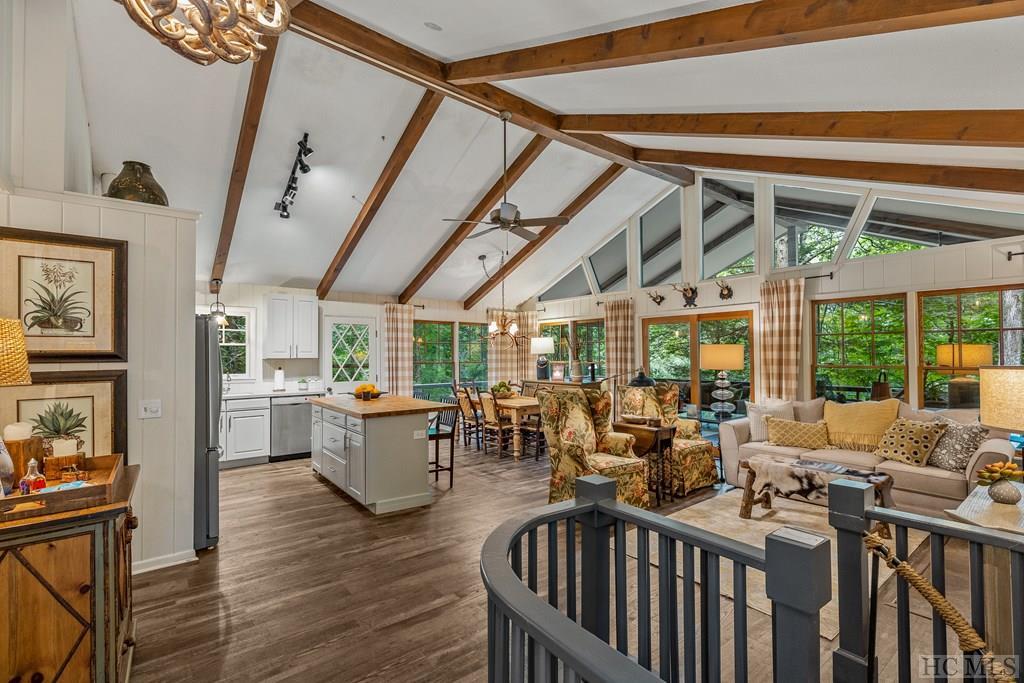 Dogwood Dr, Highlands, NC 28741