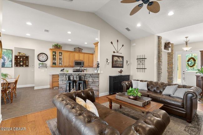 140 Little Brown Church Rd, Home with 3 bedrooms, 2 bathrooms and null parking in Pierson FL | Image 13