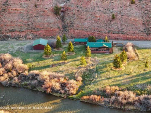 9 Warm Springs Rd, Dubois, WY, 82513-9766 | Card Image