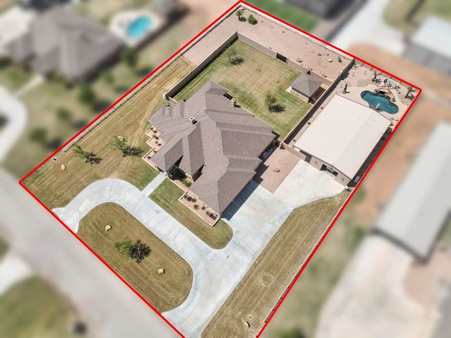 7113 E County Road 114, House other with 4 bedrooms, 4 bathrooms and 3 parking in Midland TX | Image 92