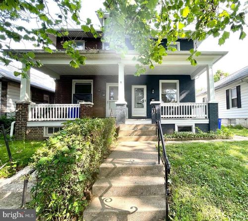 1709 Sycamore St, HARRISBURG, PA, 17104-2655 | Card Image