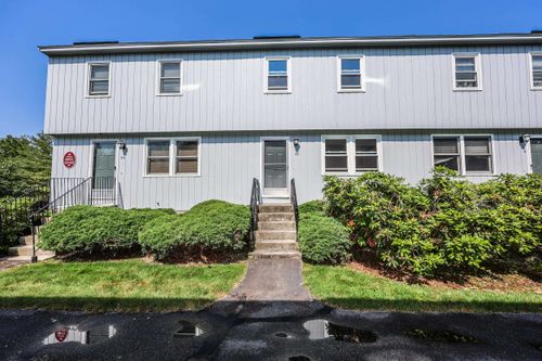 53 Bluestone Dr, Nashua, NH, 03060-6827 | Card Image