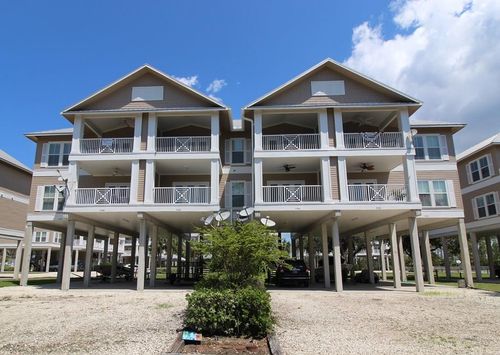 f-102-221 E 3rd Ave, Horseshoe Beach, FL, 32648 | Card Image