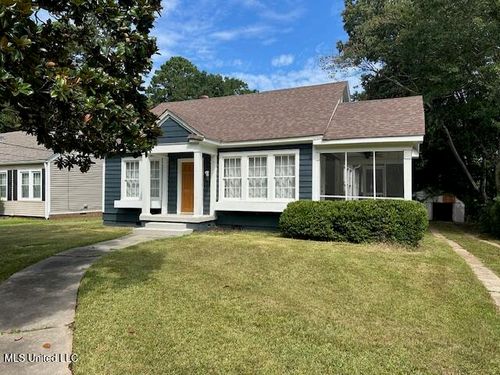 464 E Ridgeway St, Jackson, MS, 39206-5742 | Card Image