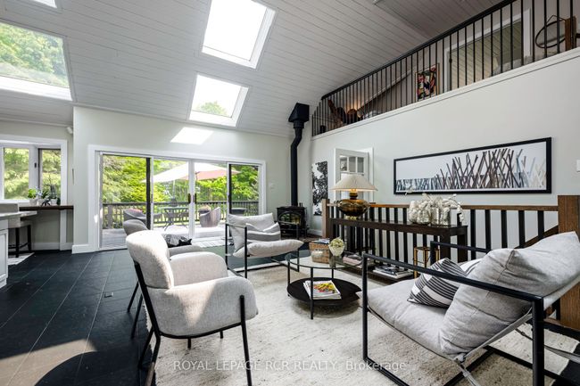 427049 25 Sideroad, House other with 6 bedrooms, 4 bathrooms and 10 parking in Mono ON | Image 15