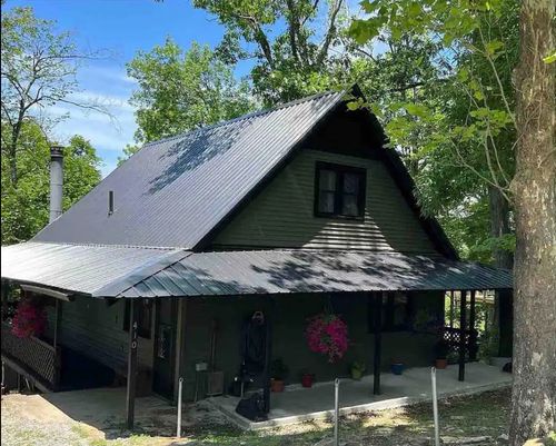 410 Wagon Creek Loop, Creal Springs, IL, 62922-1302 | Card Image